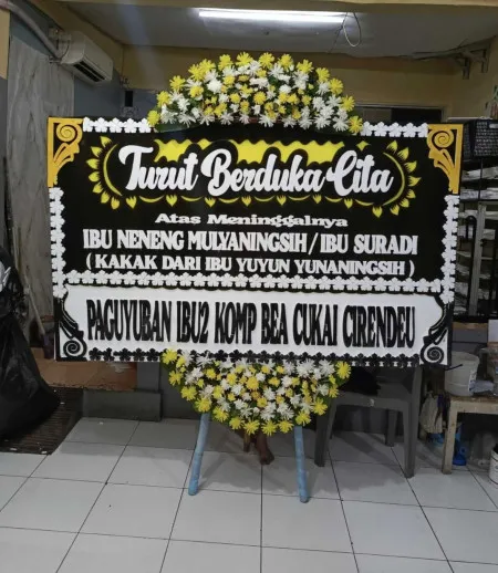 Papan Bunga Duka Padurenan